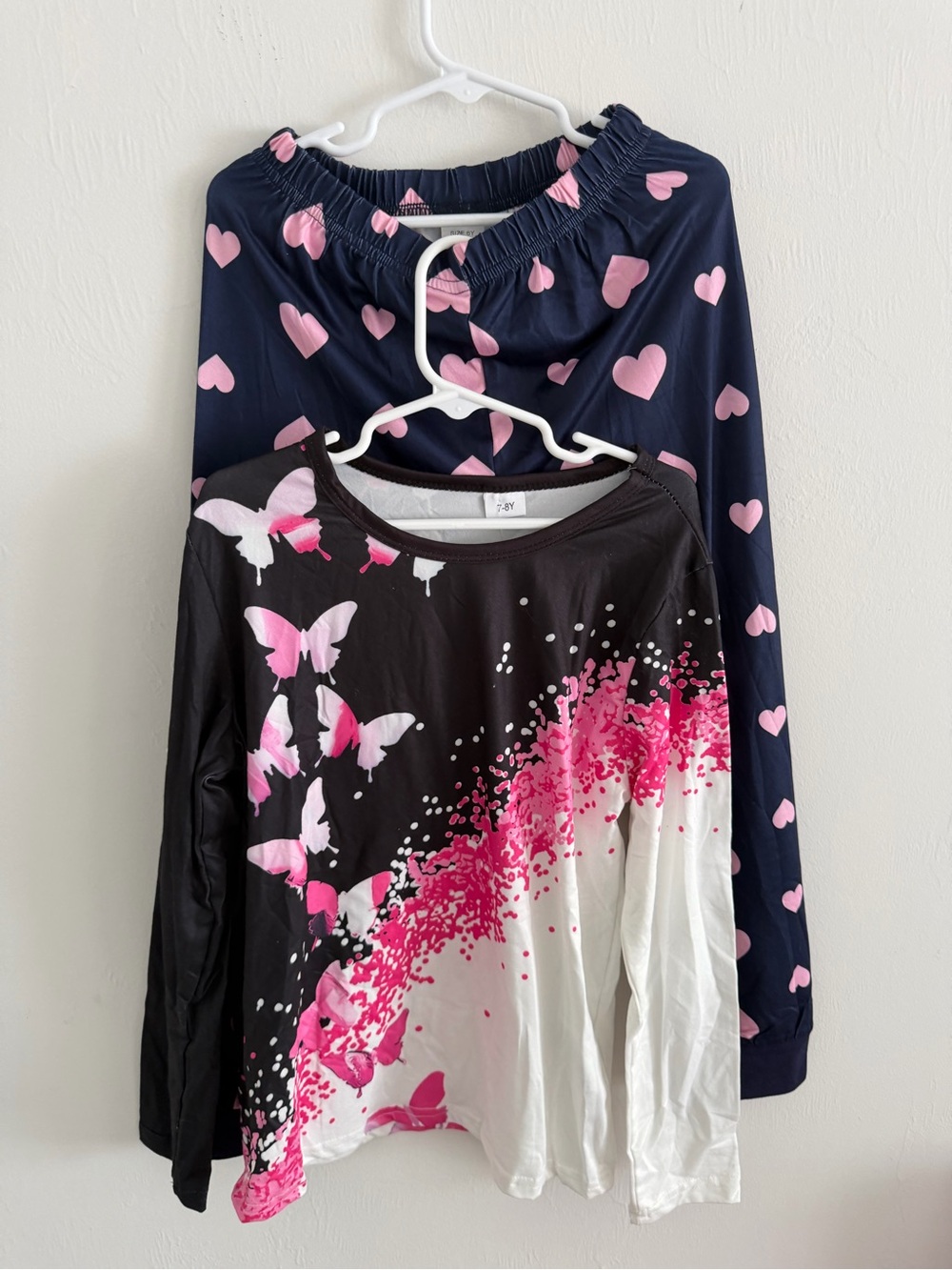 Girls' Black & Pink Butterfly Long Sleeve Top by -